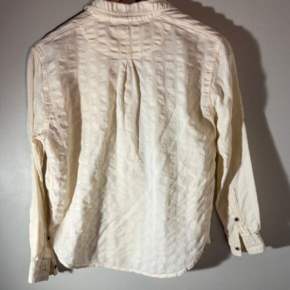 Vintage 80s/90s Petite Sophisticate Cotton Button-Down Shirt | Textured Ivory Cr - Picture 4 of 8